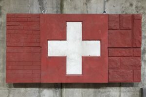 vorfabriziertes Betonelement in Form einer Schweizerflagge